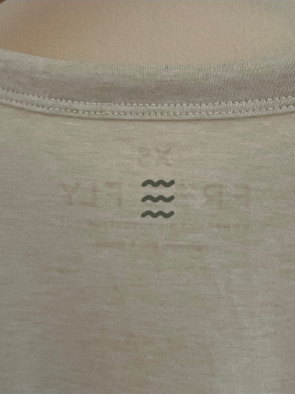 Free Fly Bamboo Lightweight Performance Tee Cream XS Outdoor Casual - Picture 3 of 6